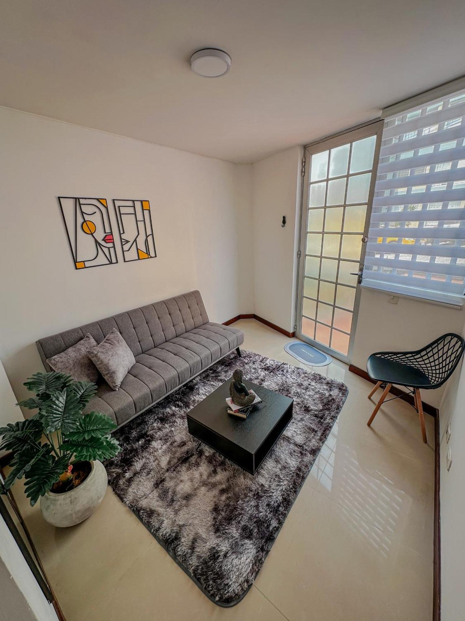 Apartamento Duplex En Ubicacion Privilegiada